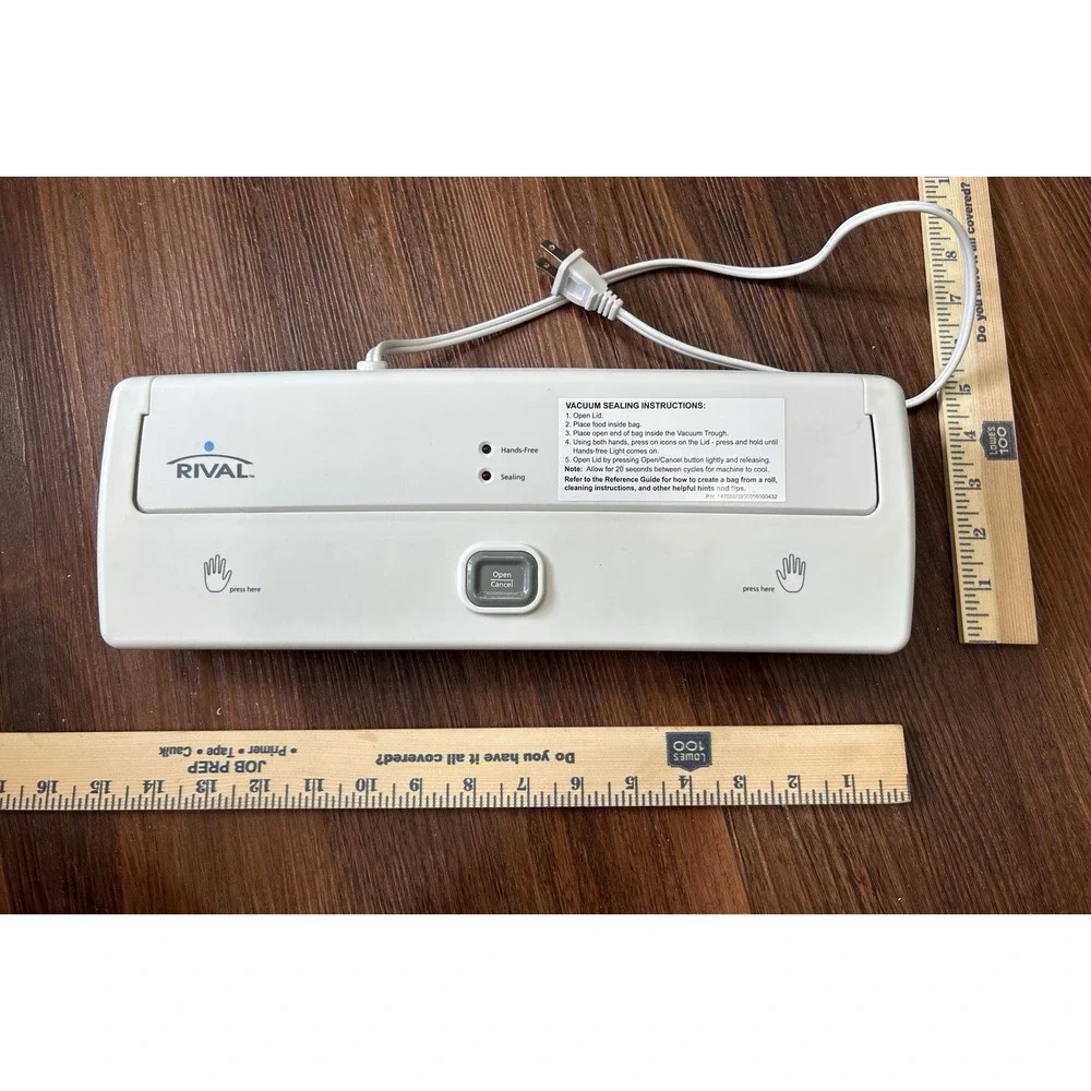Rival Vacuum Sealer With Box And Instructions Manual ECEGSI 0150-015
